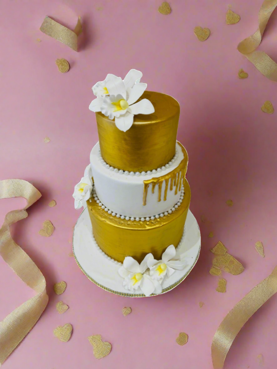 Gold & White Lillies Fondant Cake
