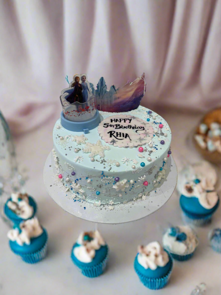 Rhia Frozen Toy Cake