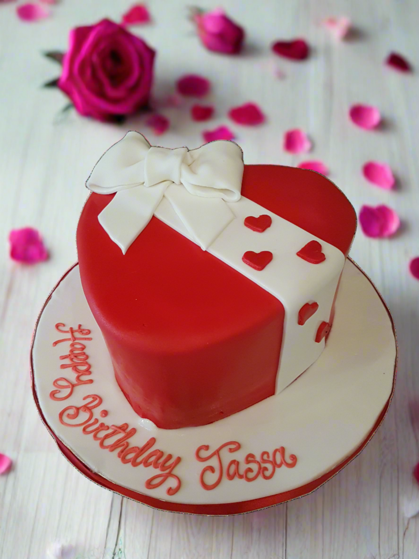 Red Valentine Fondant Heart Cake