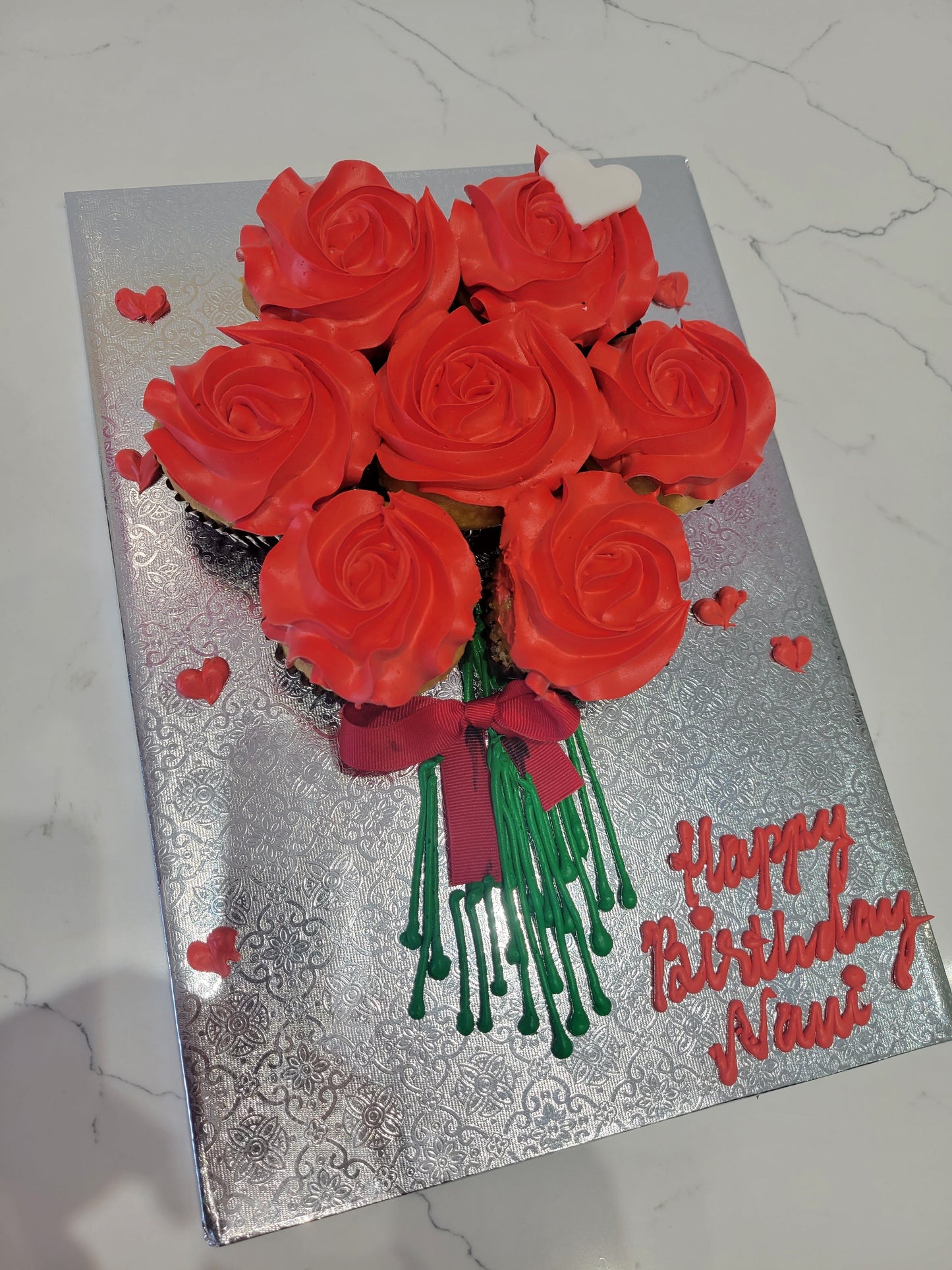 Red Bouquet Cupcake Cake