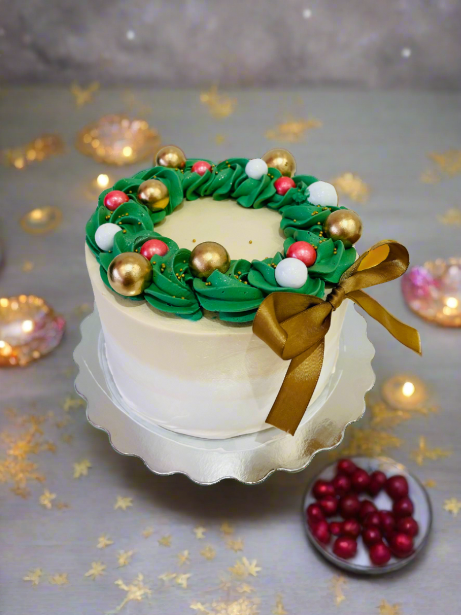 Christmas Bow Cream Cake