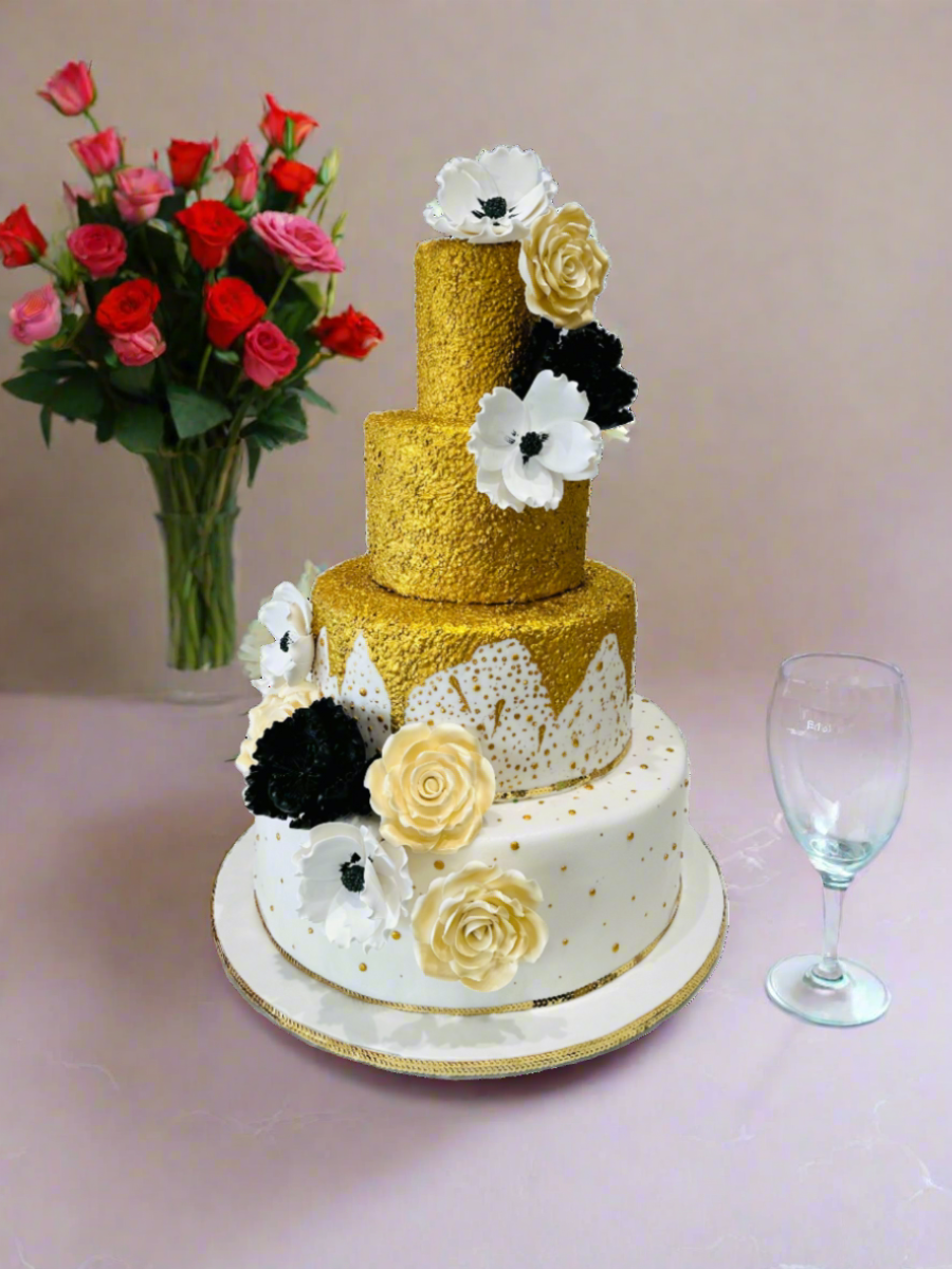 Amanda Gold Fondant Cake