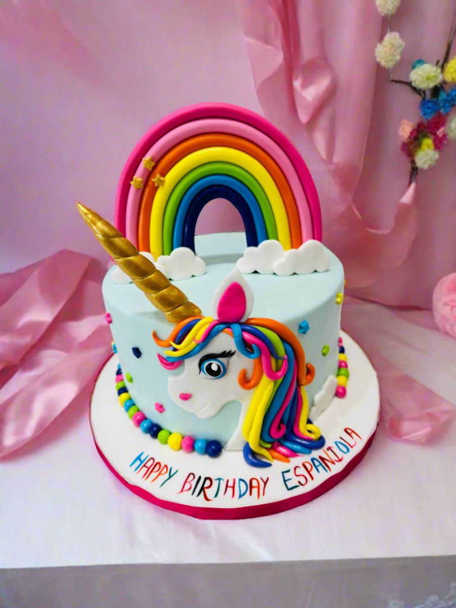 Espaniola Unicorn Fondant Cake