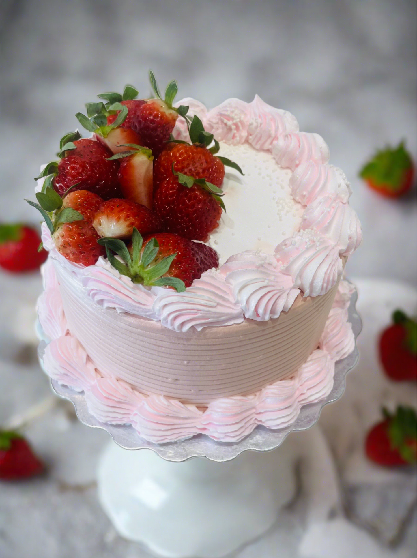 Basic Strawberry Cake