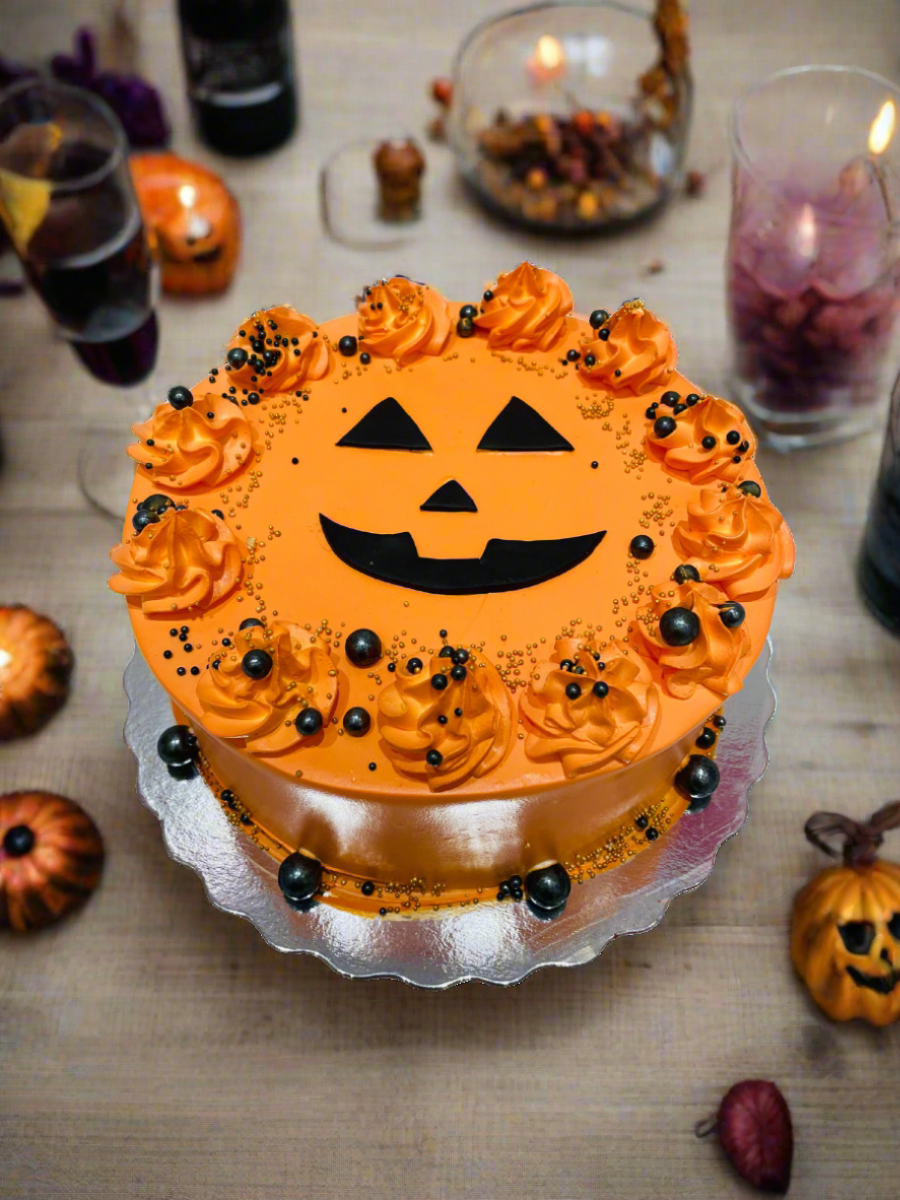 Pumpkin Halloween Cake