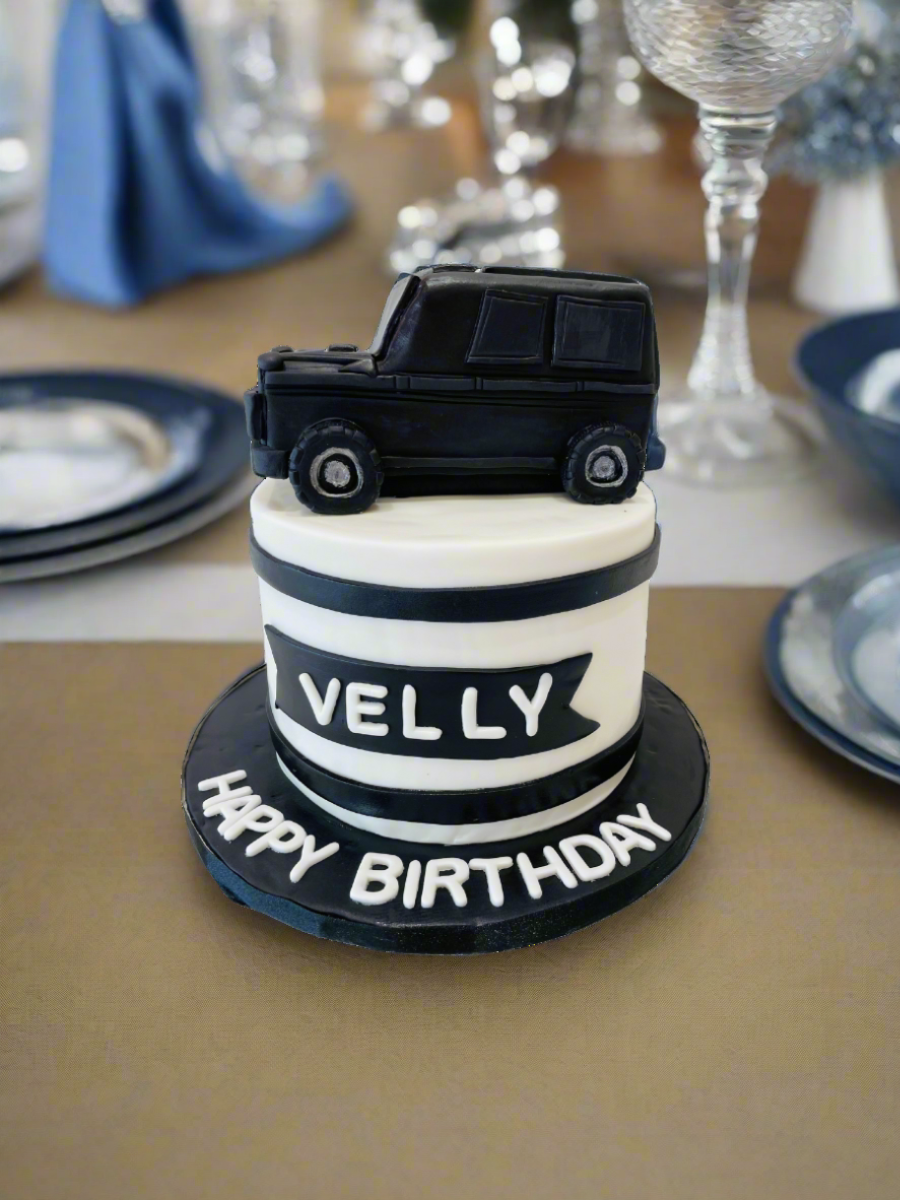 Velly Jeep Fondant Cake