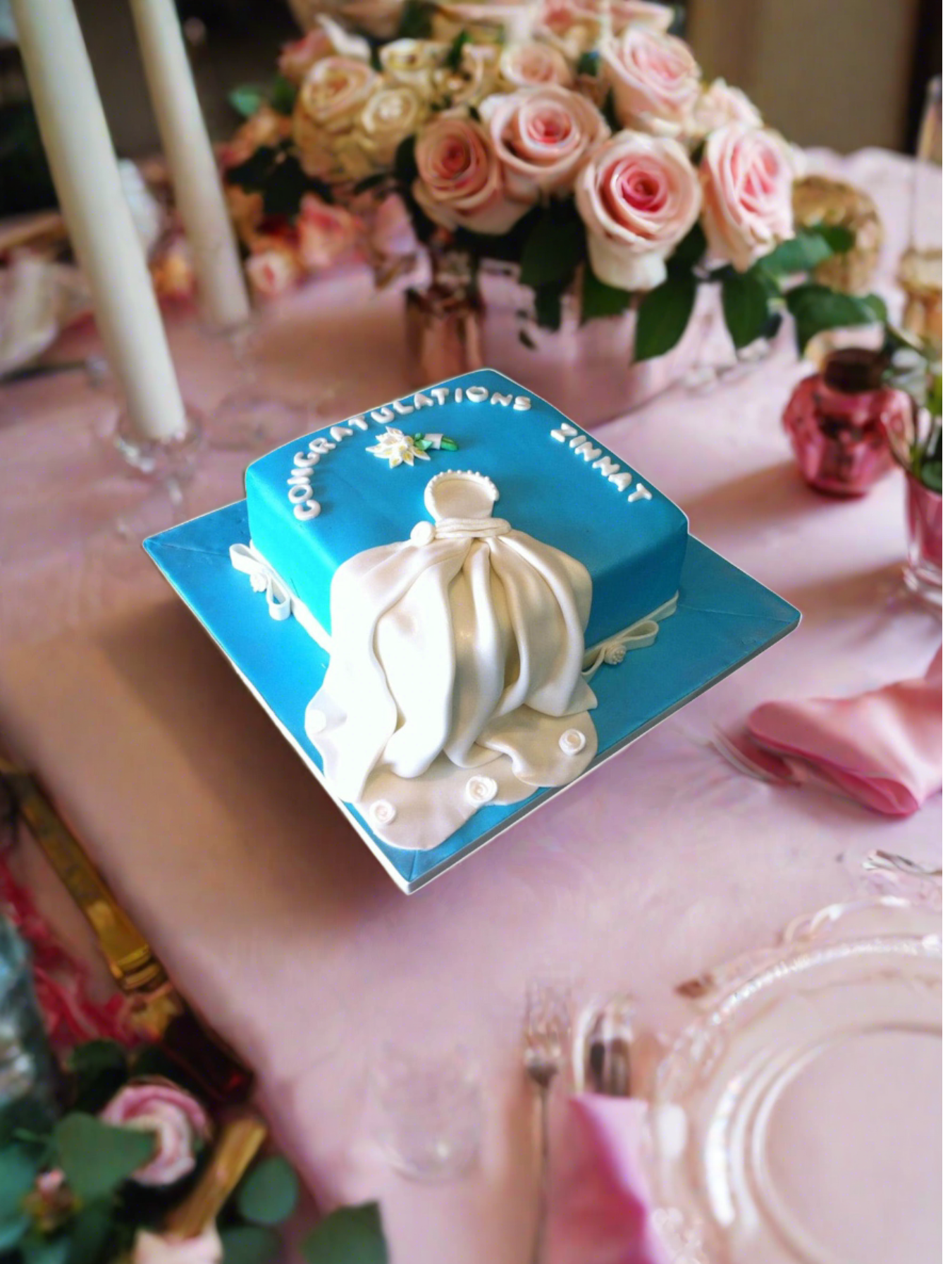 Zinnat Bridal Shower Fondant Cake