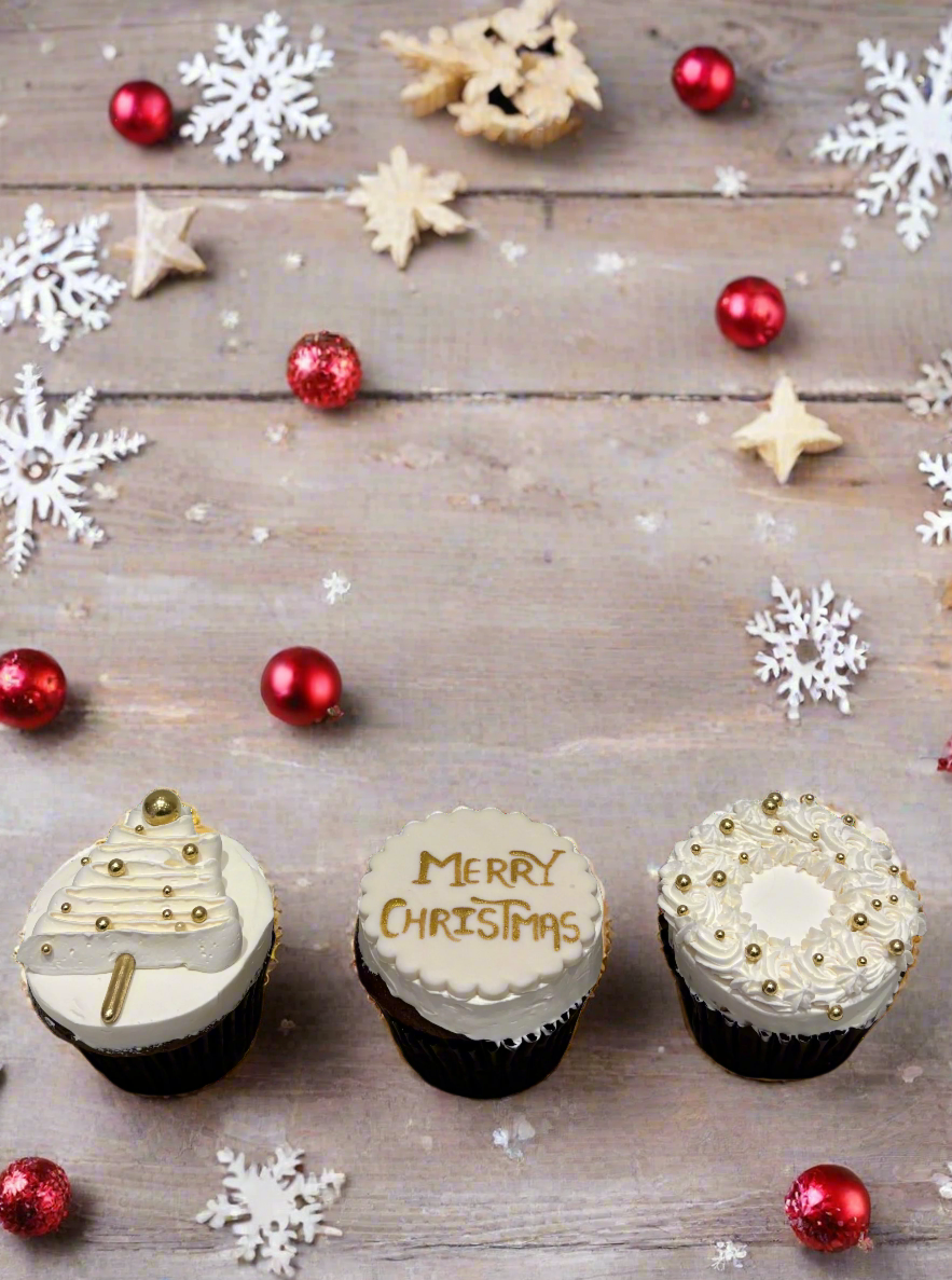 Ivory & Gold Christmas Cupcakes - (Pack of 6)