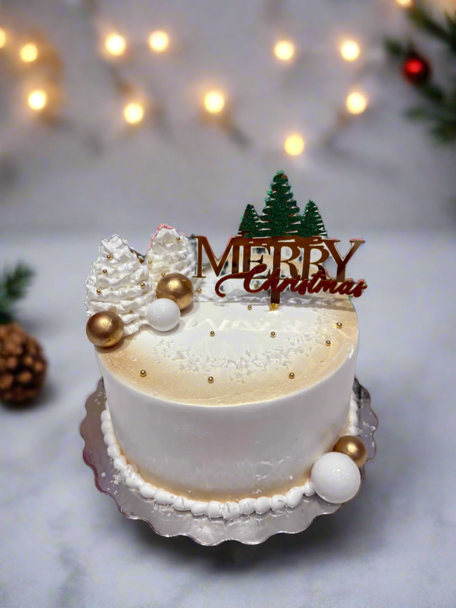 Julia Gold Christmas Cake