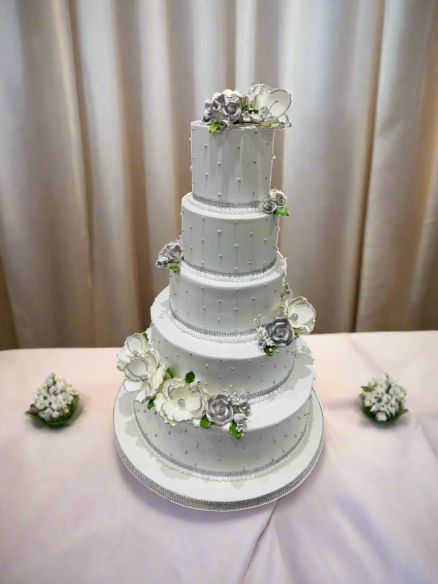 Evelyn White & Silver Wedding Cake
