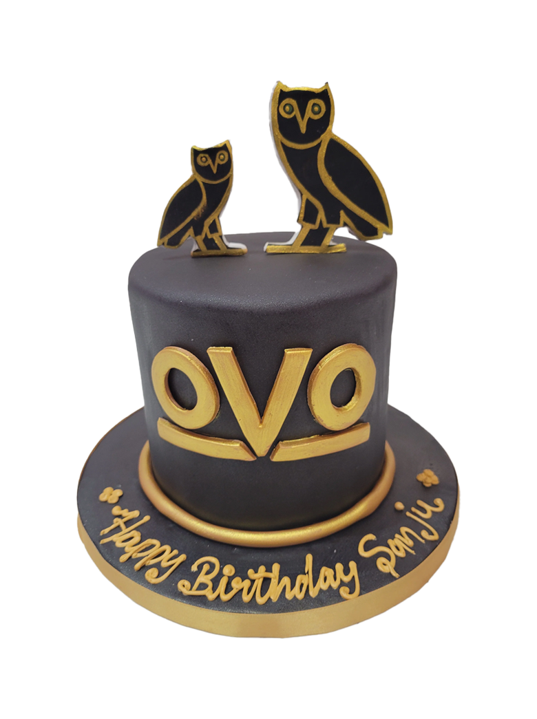 Ovo Fondant Cake
