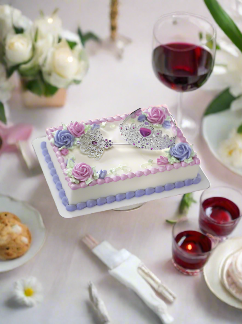 Queen Crown & Scepter Cake