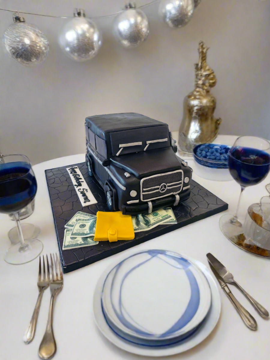 Jeep Fondant Molded Cake