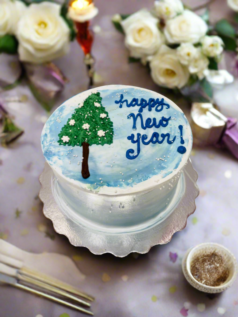 Snowy New Year Cake