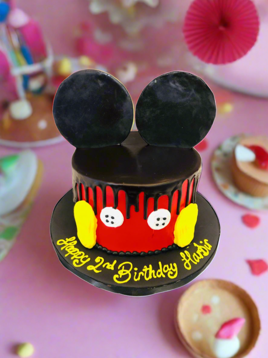 Harbir Mickey Mouse Cake