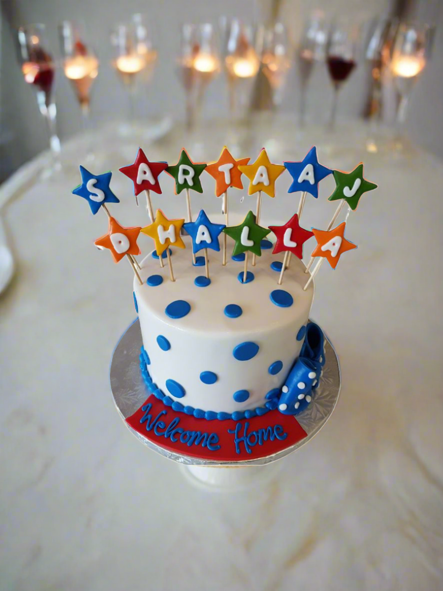 Sartaaj Star Fondant Cake