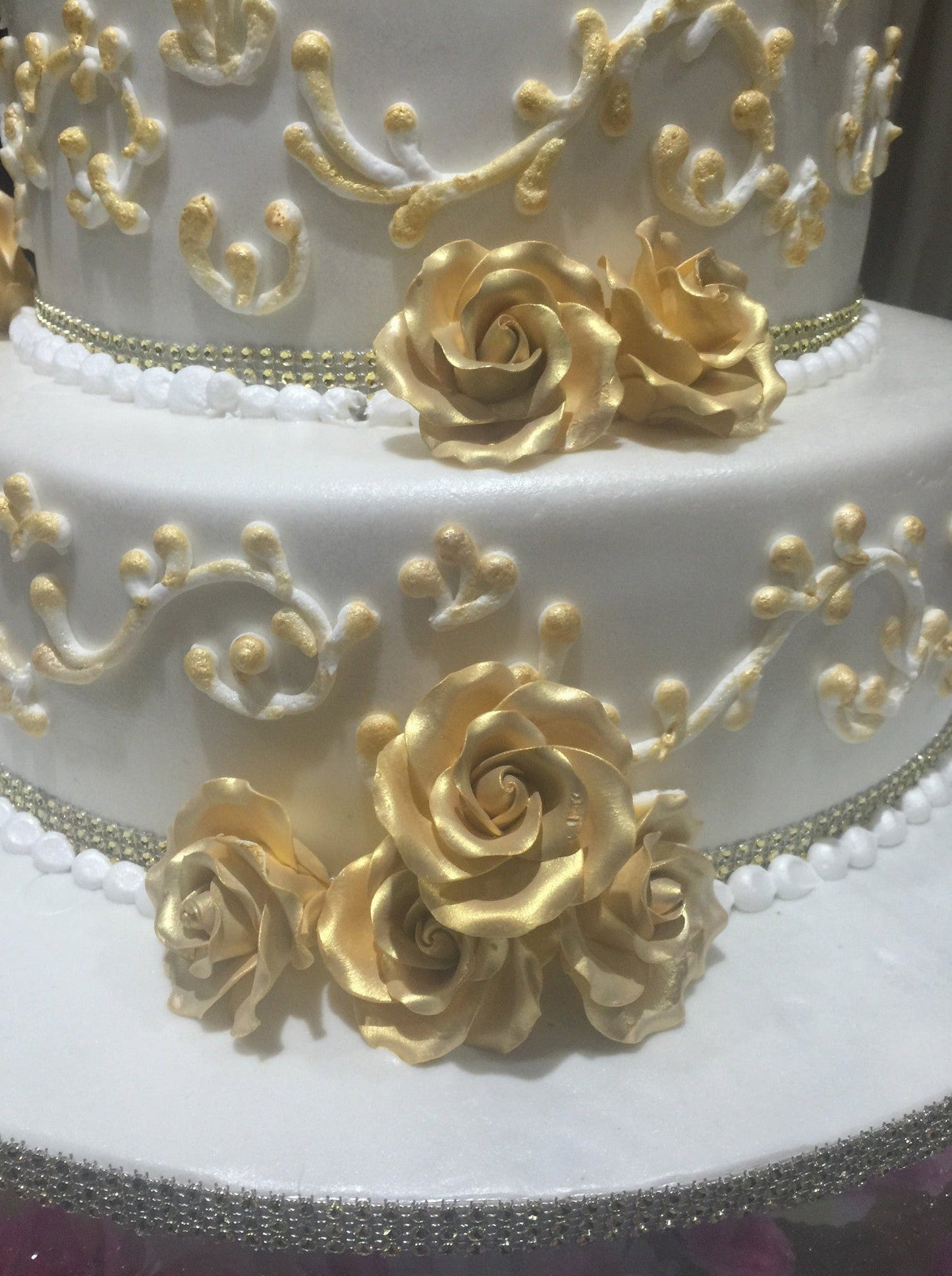 Vera Wedding Cake - Rashmi's Bakery
