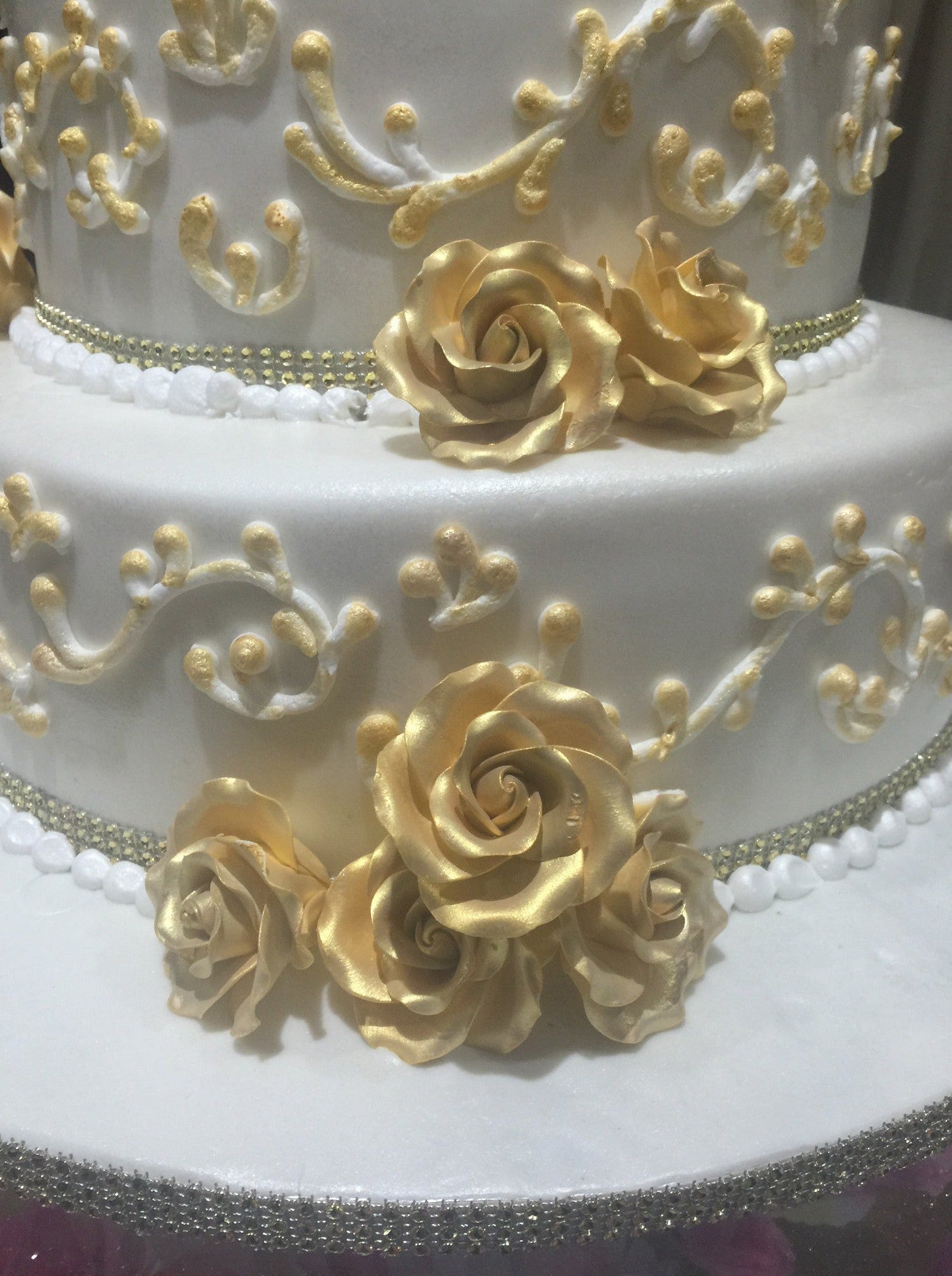 Vera Wedding Cake - Rashmi's Bakery