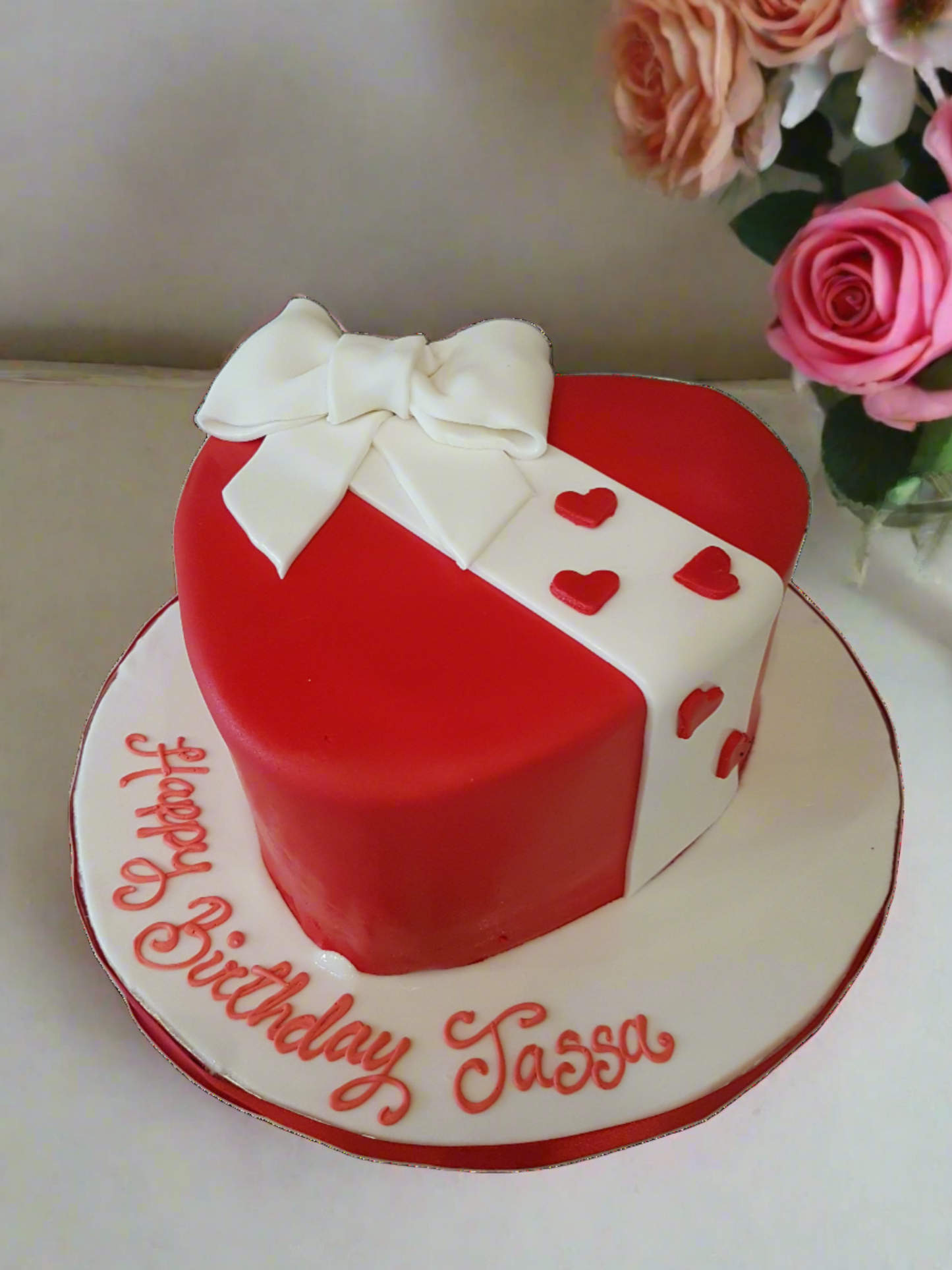 Red Valentine Fondant Heart Cake