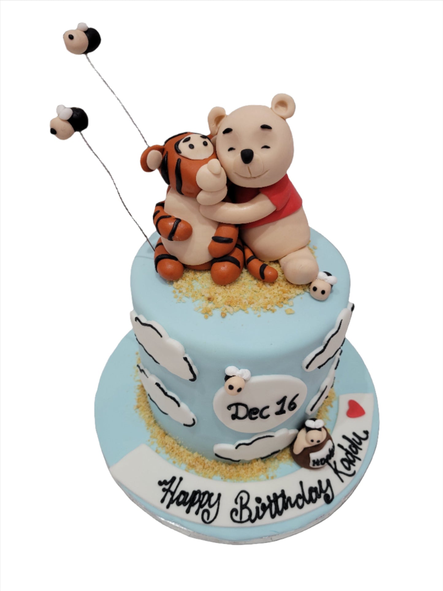 Pooh & Tiger Fondant Cake