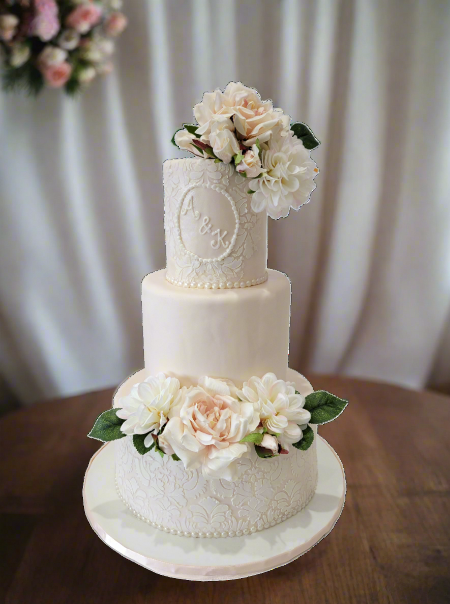 A & K Wedding Cake