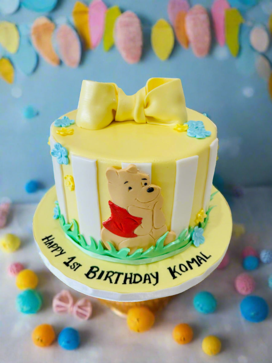 Pooh Theme Fondant Cake