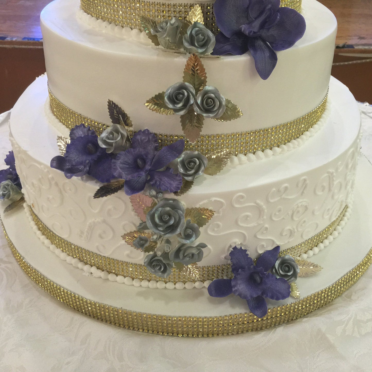Palma Wedding Cake - Rashmi's Bakery