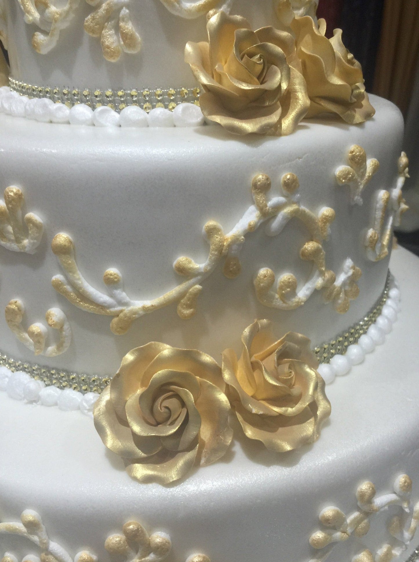 Vera Wedding Cake - Rashmi's Bakery