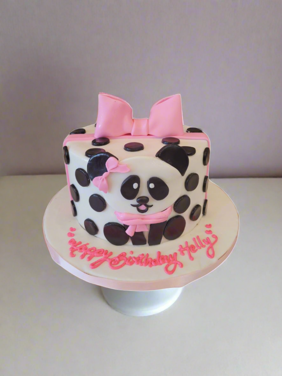 Helly Panda Fondant Cake