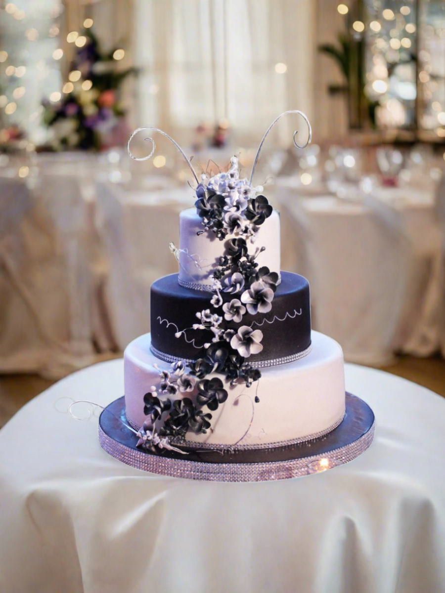 Andrea Black & White Wedding Cake