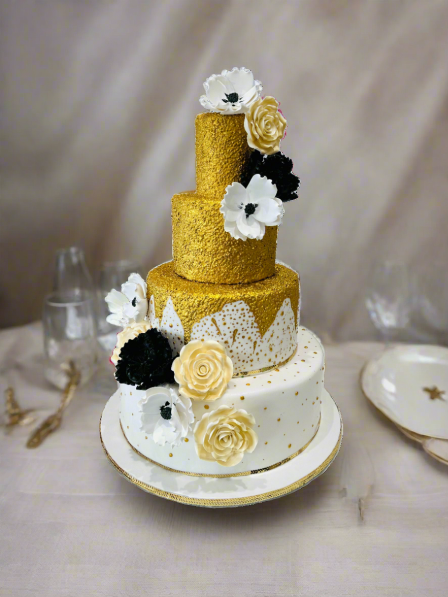 Amanda Gold Fondant Cake