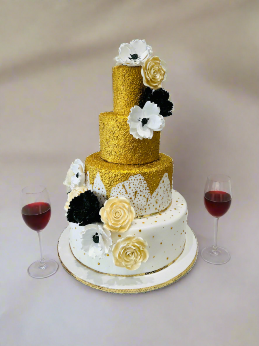 Amanda Gold Fondant Cake