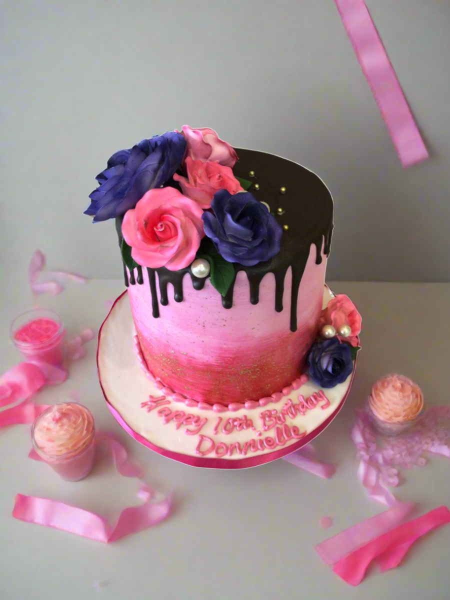 Donnielle Fondant Cake