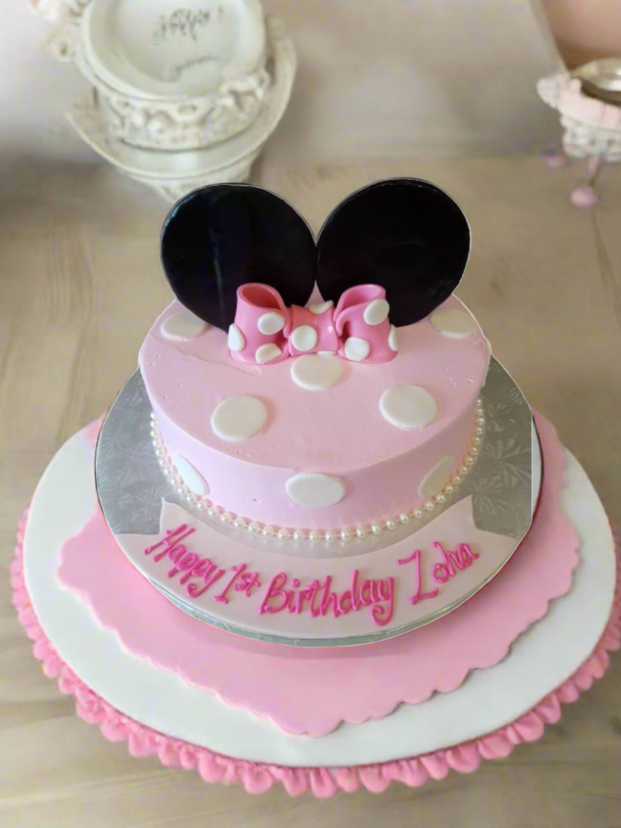 Zoha Minnie Mouse Birthday Cake
