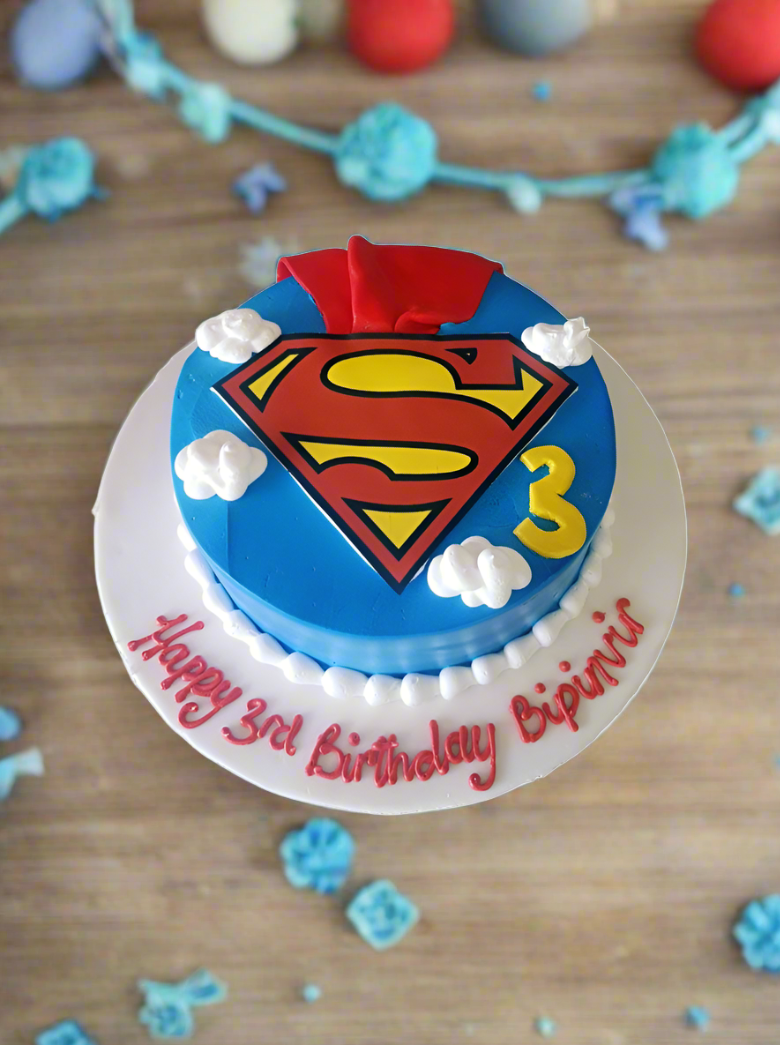 Bipinvir Superman Cake