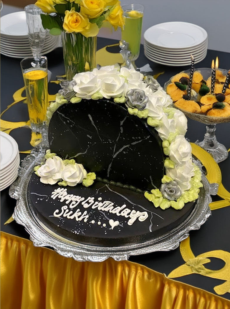 Black & Silver Arch Cake
