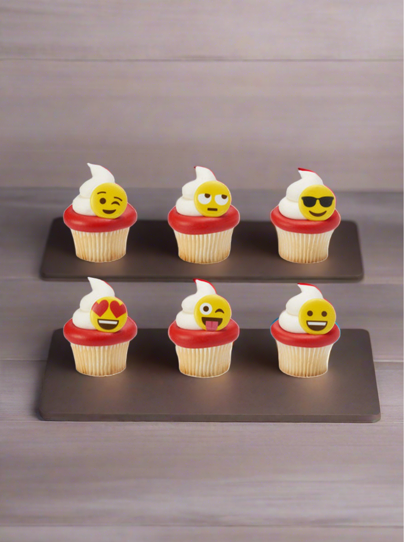 Emoticons Cupcakes - (Pack of 6)
