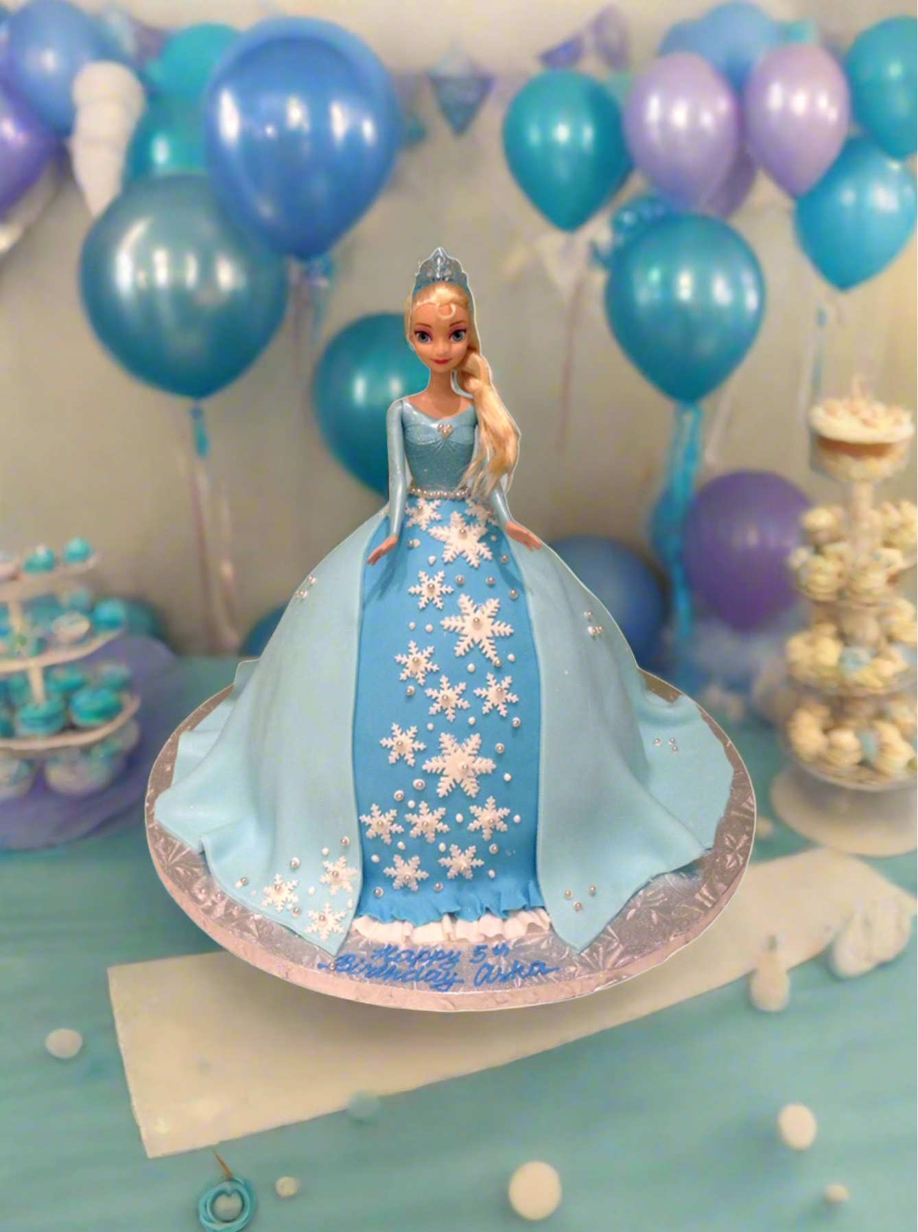 Frozen Fondant Barbie Cake