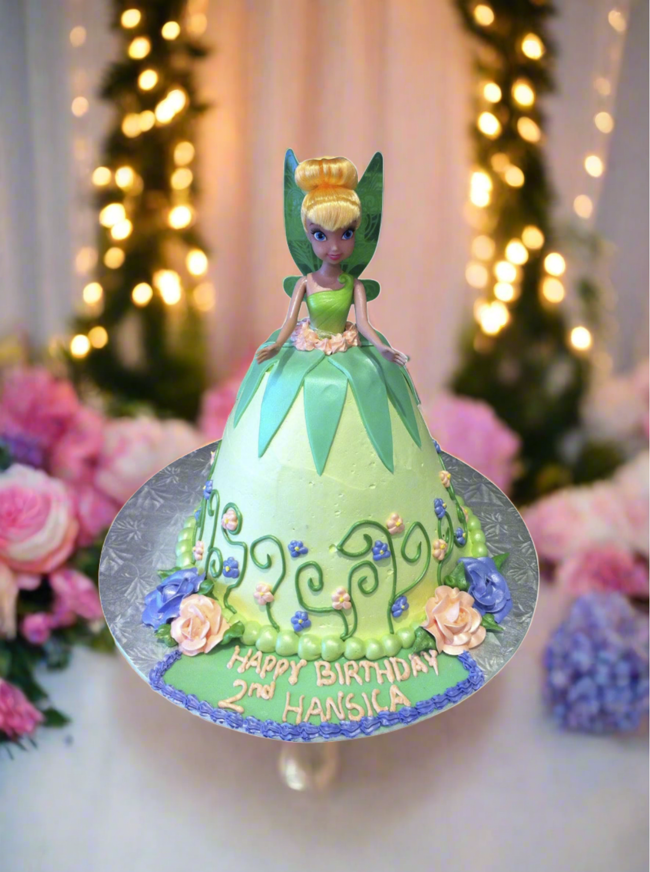 Hansica Barbie Doll Cake