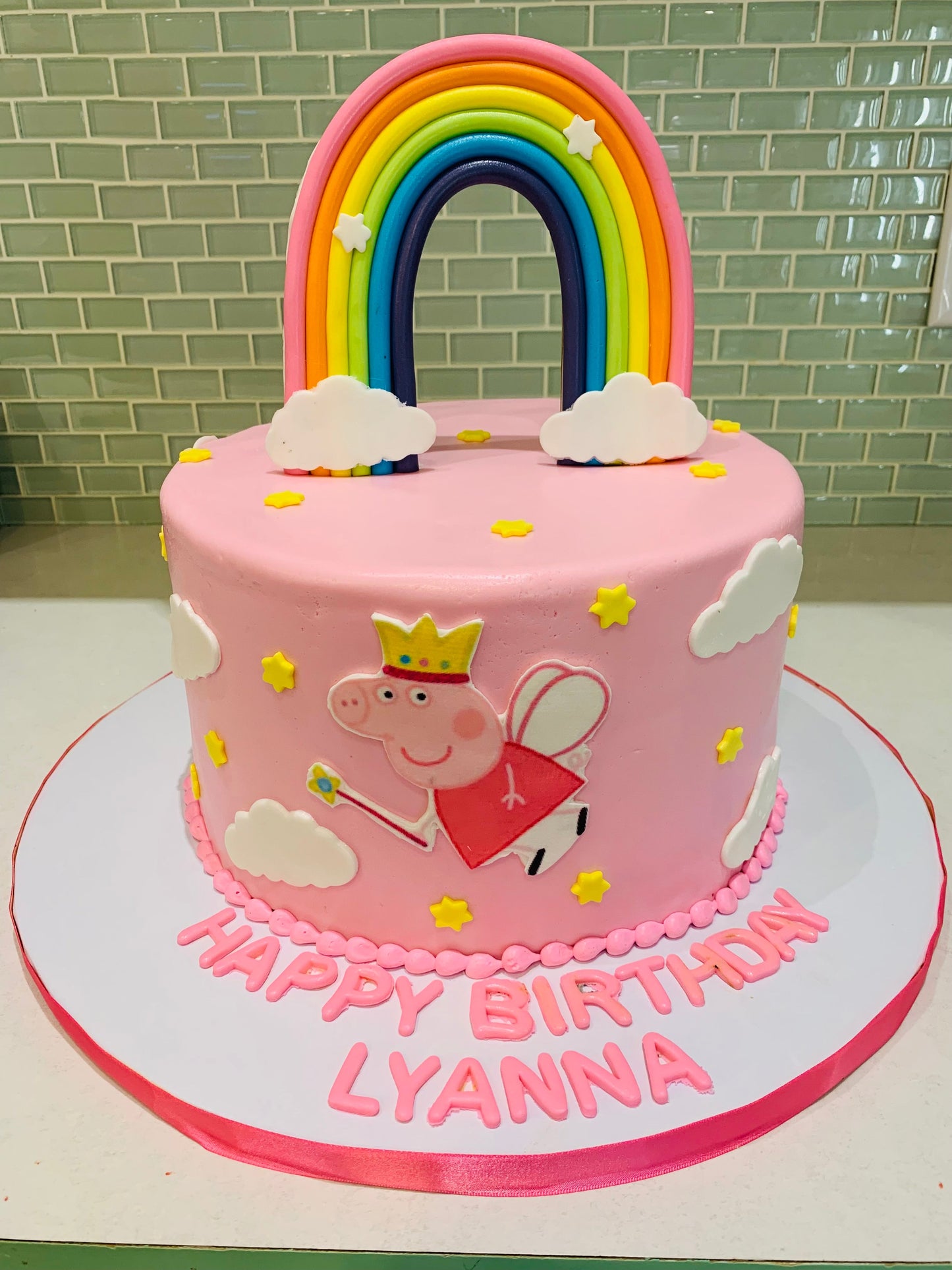Peppa Pig Rainbow Fondant Cake