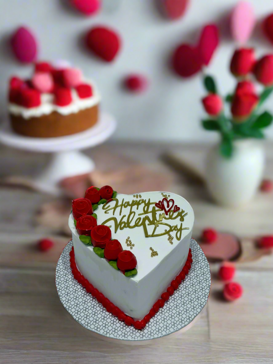 Red flower Valentines Cake