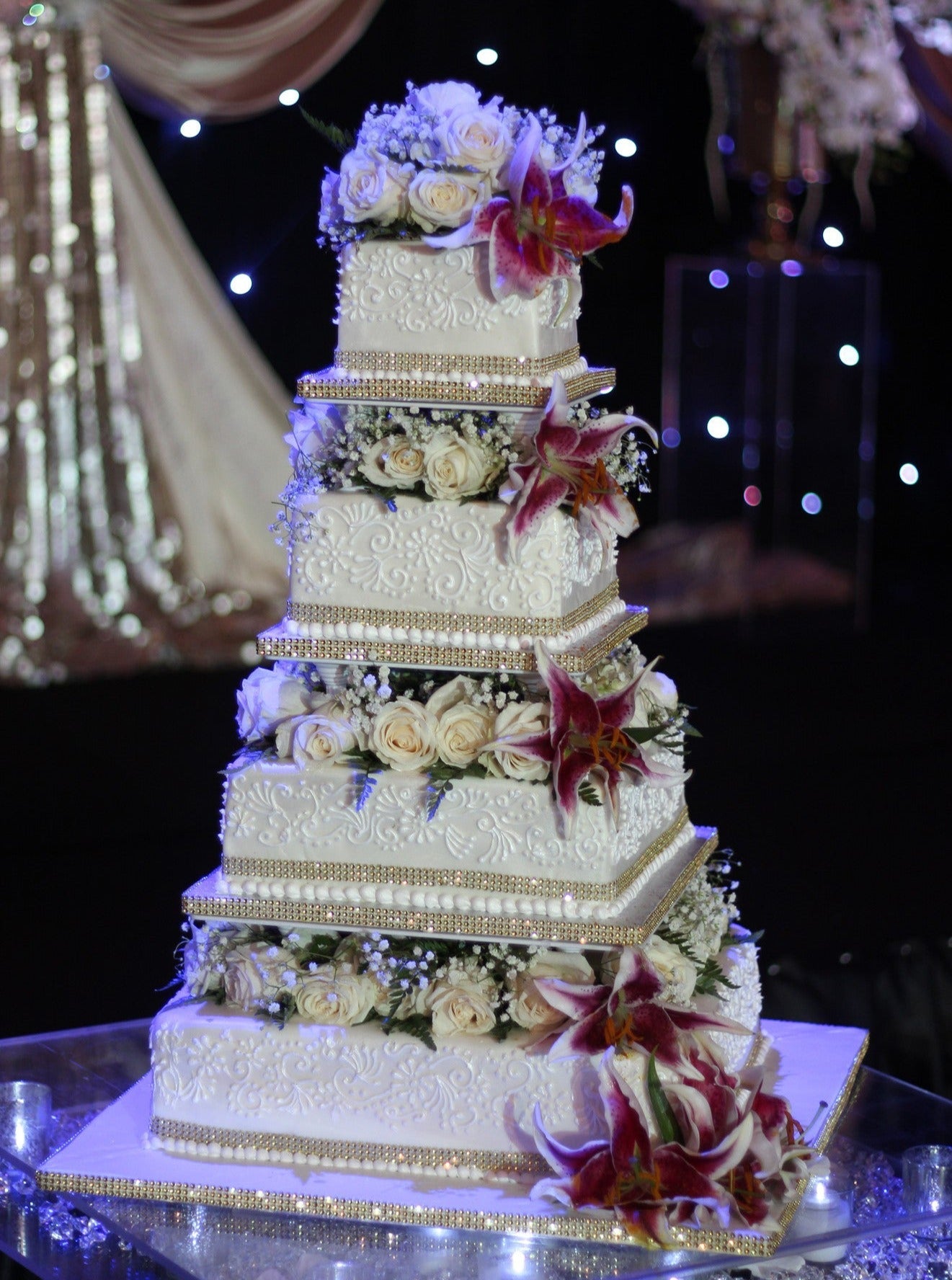 Amelia Wedding Cake - Rashmi's Bakery