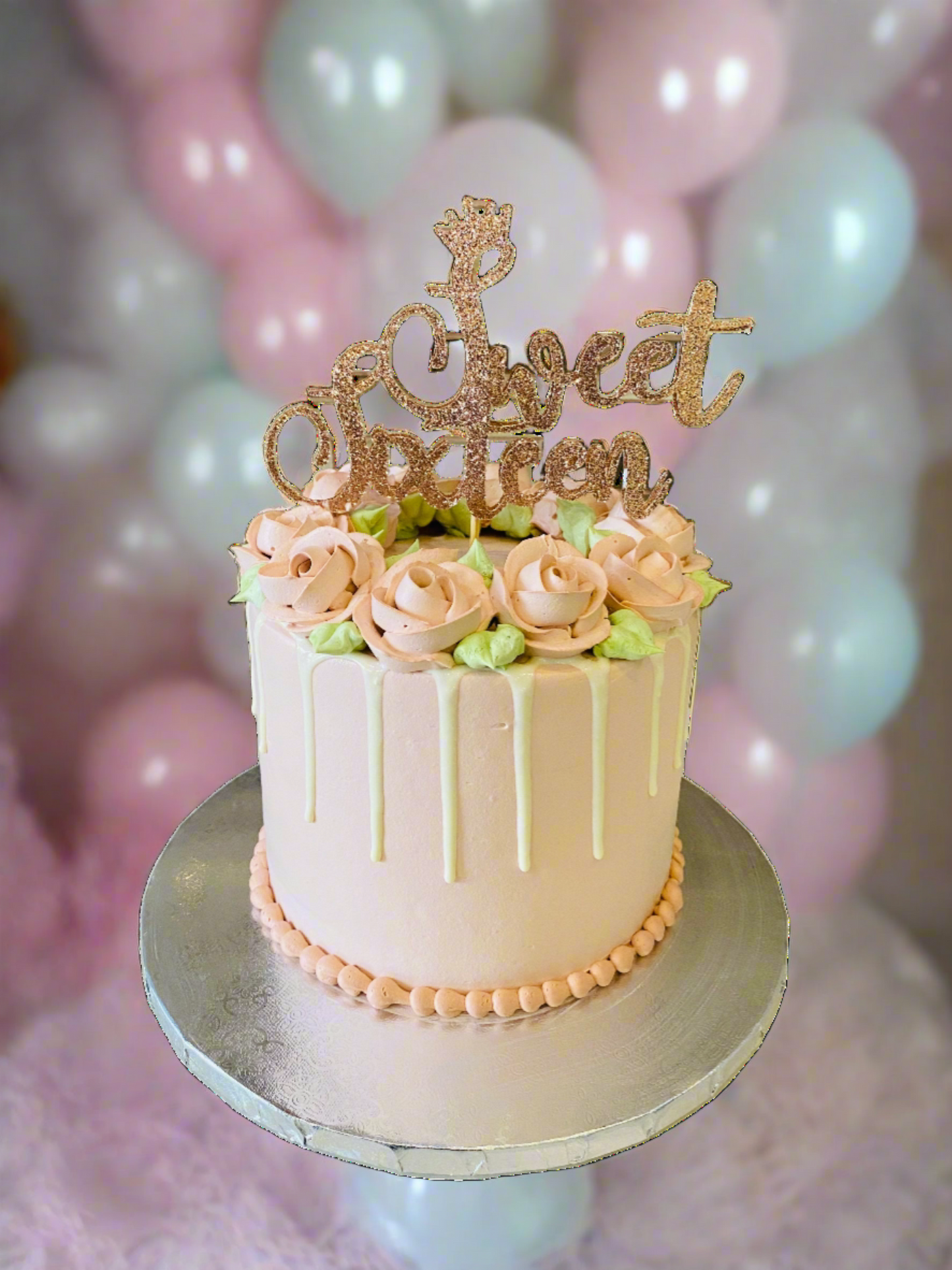 Anamika Sweet Sixteen Cream Cake