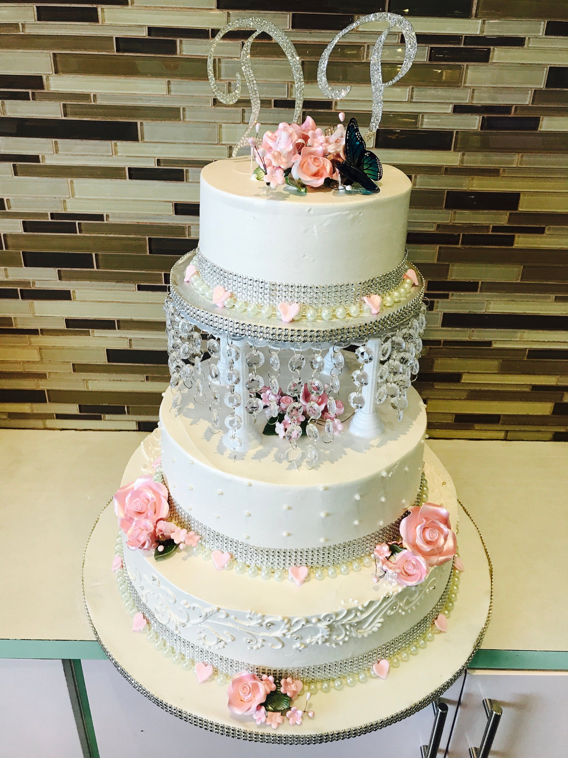 Denise Wedding cake - Rashmi's Bakery