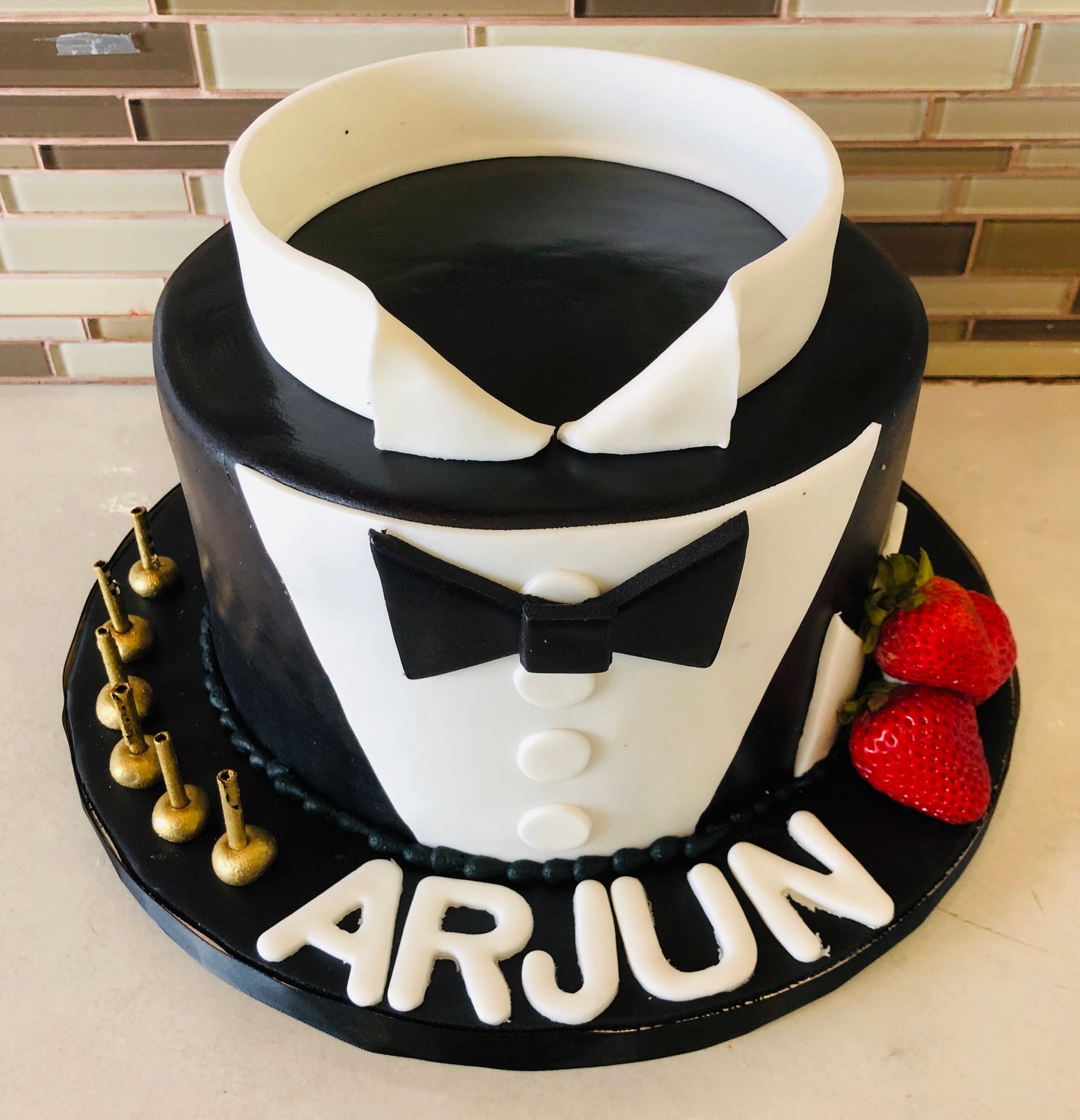 Arjun Shirt BIRTHDAY CAKE - Rashmi's Bakery