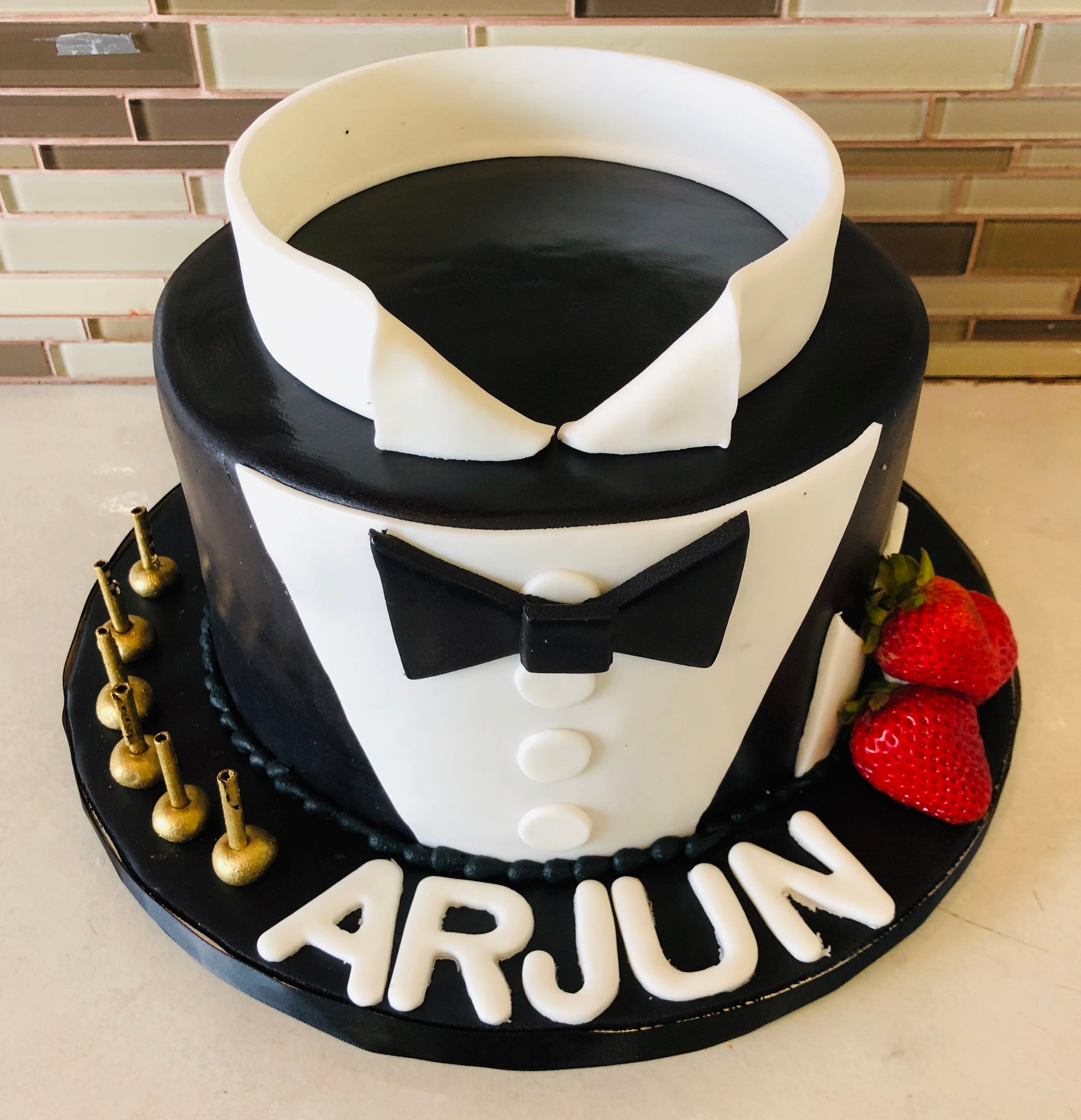 Arjun Shirt BIRTHDAY CAKE - Rashmi's Bakery