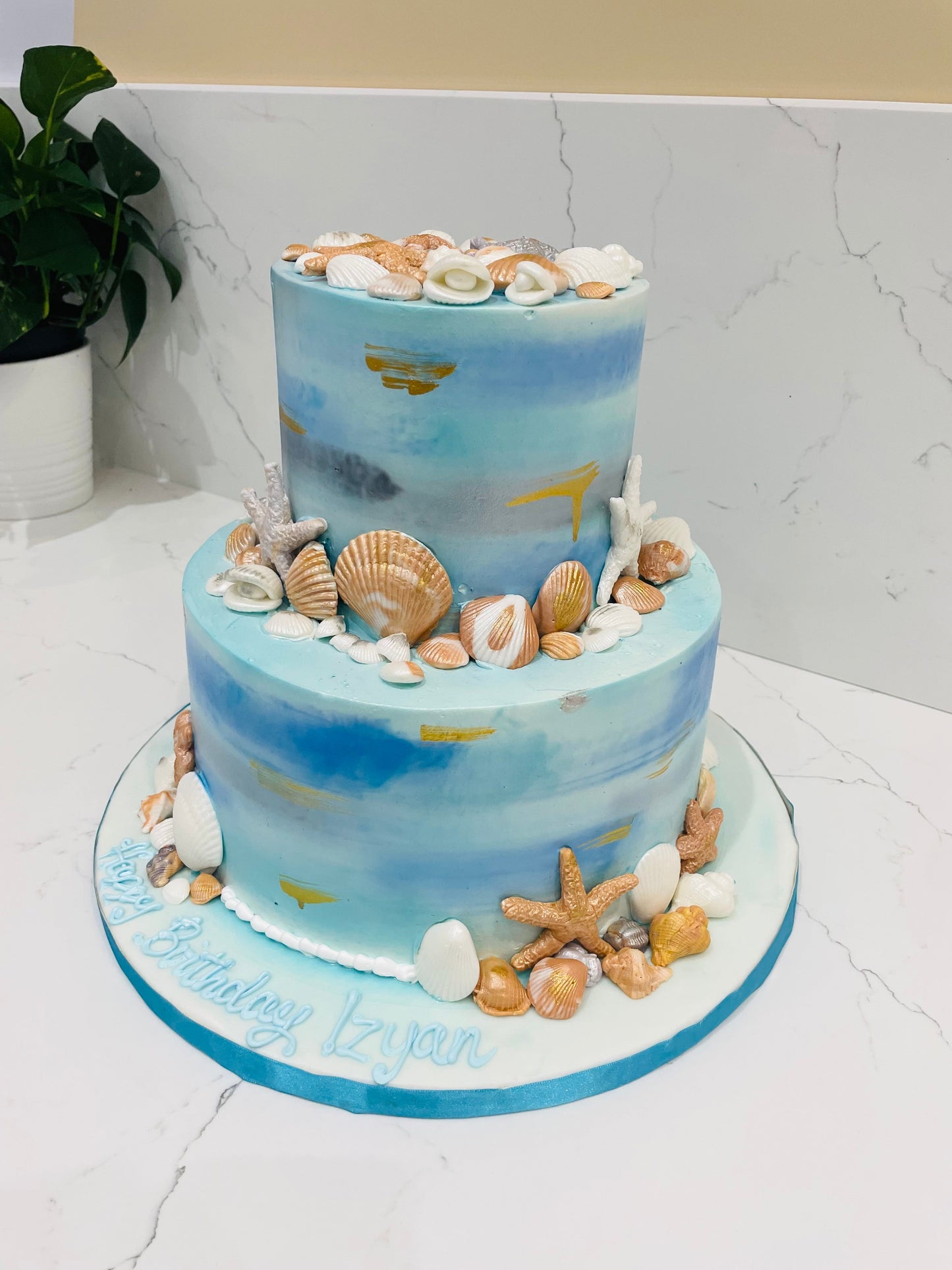 Underwater Tiered Cream Cake