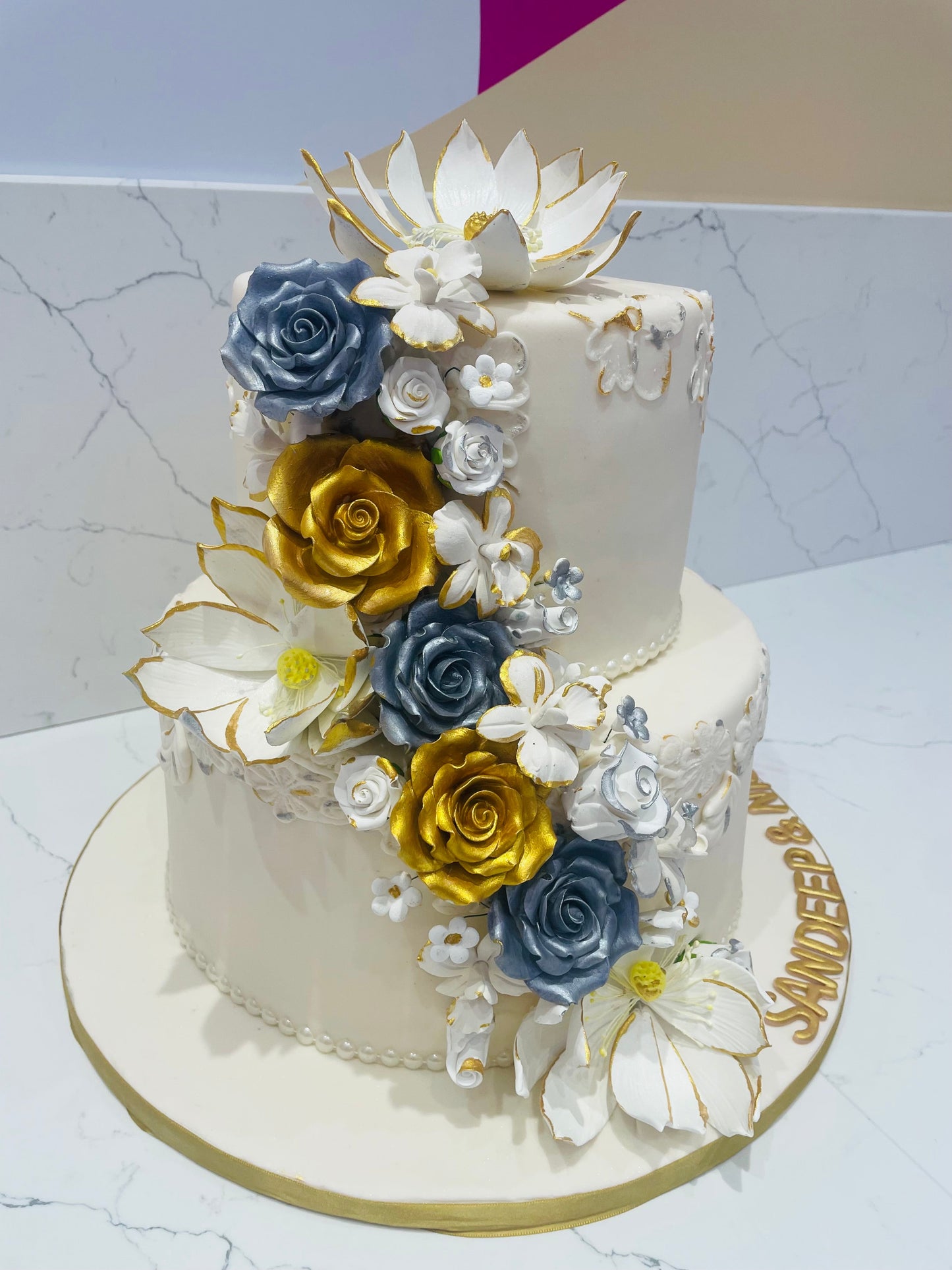 Ivory & Gold Fondant Wedding Cake