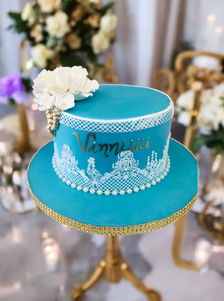 Jocelyn Fondant Cake