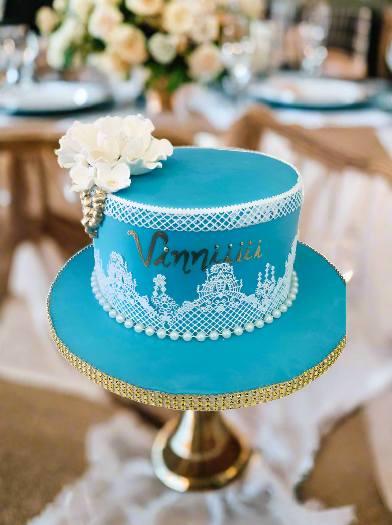 Jocelyn Fondant Cake